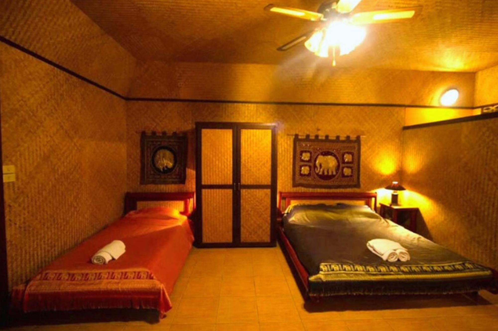 Hotel Old Tree'S House à Mae Ai Extérieur photo